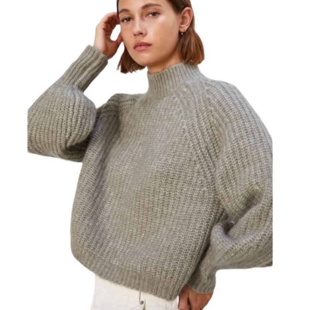 Cozy • Fall • Sweaters • Shackets - Picture 2 of 15